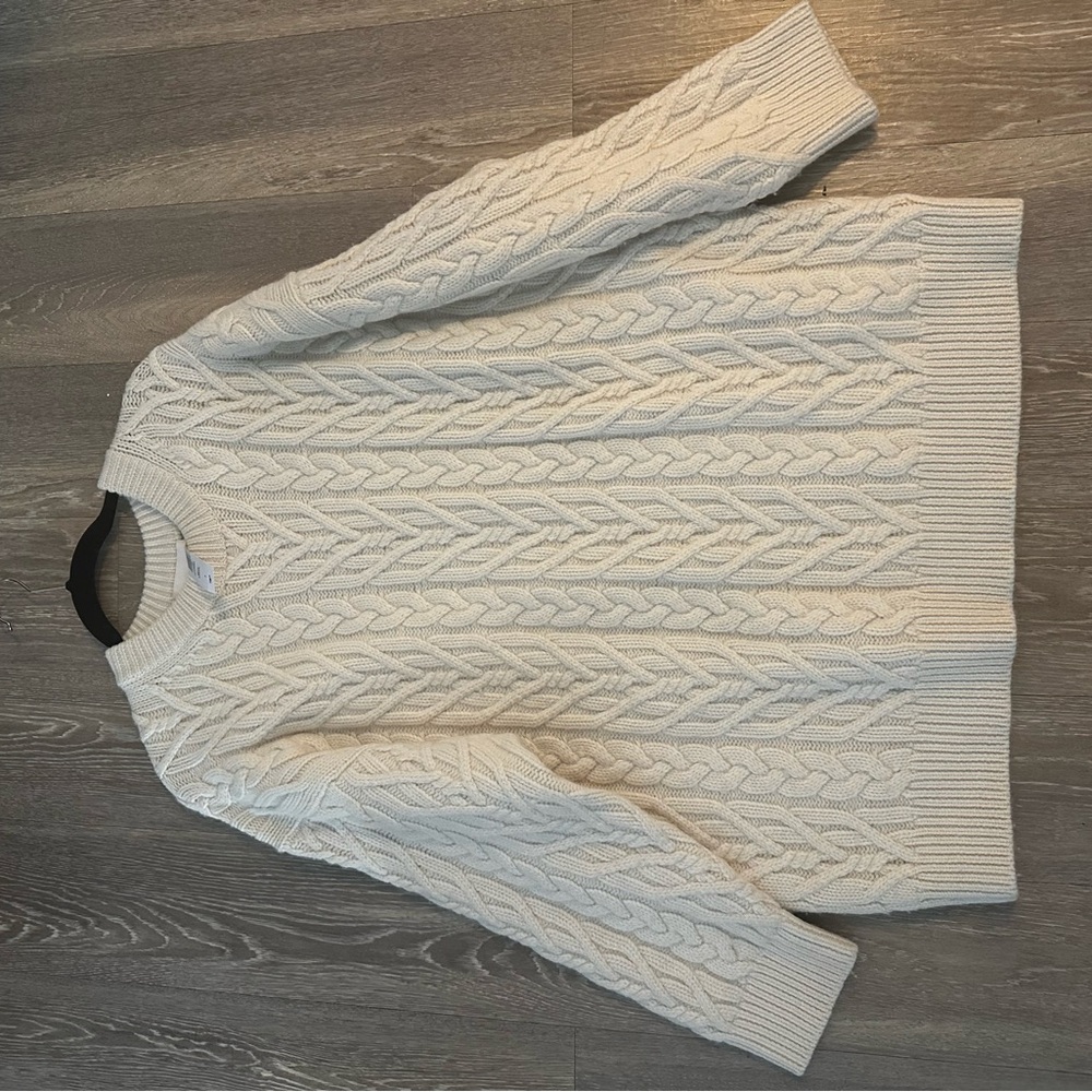 NWT Aritzia Nourish Sweater - Picture 3 of 5